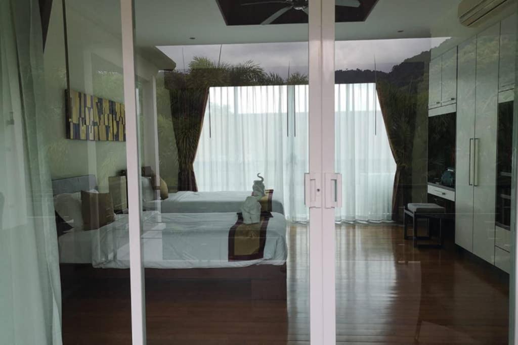 4 Bedroom Villa Kamala Beach Phuket Buitenkant foto