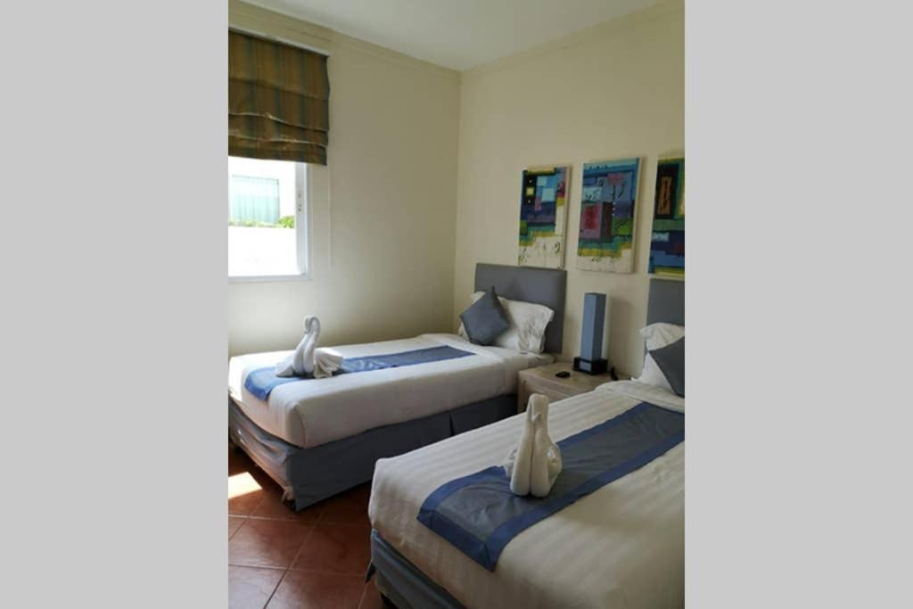 4 Bedroom Villa Kamala Beach Phuket Buitenkant foto