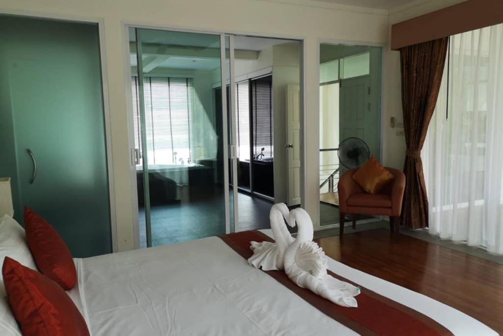 4 Bedroom Villa Kamala Beach Phuket Buitenkant foto